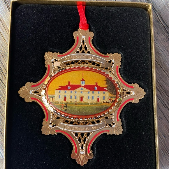 Mount Vernon 2005 White House Ornament - Picture 2 of 7